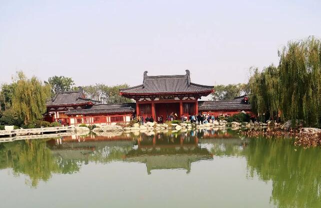 肯伟岛水怪,海蛇之击