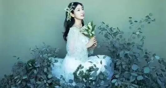 朴信惠宣布结婚